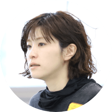 深尾巴恵