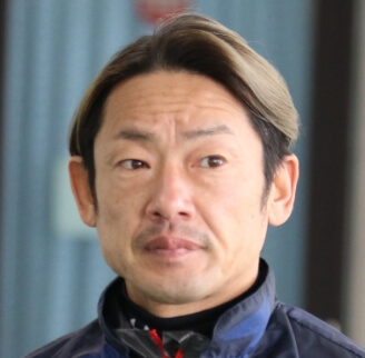 坪井康晴